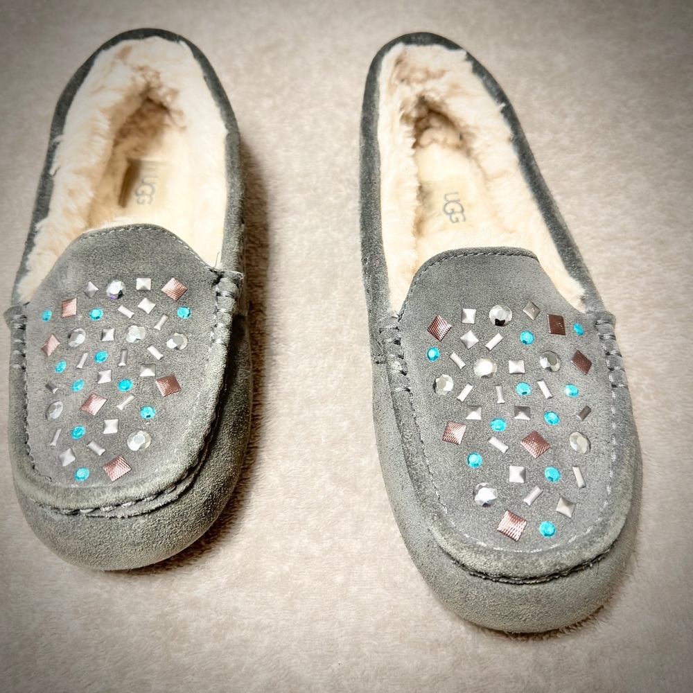UGG Ansley Stud II